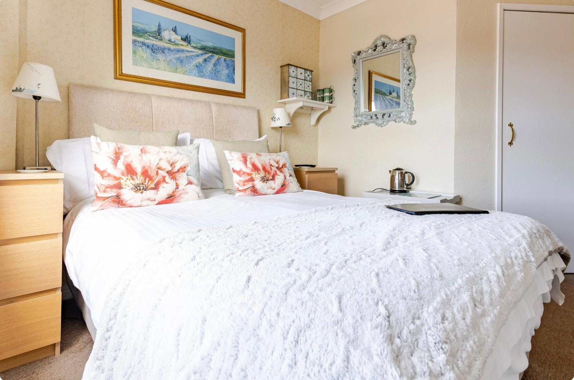 St John'S Guest House Уэймут Экстерьер фото